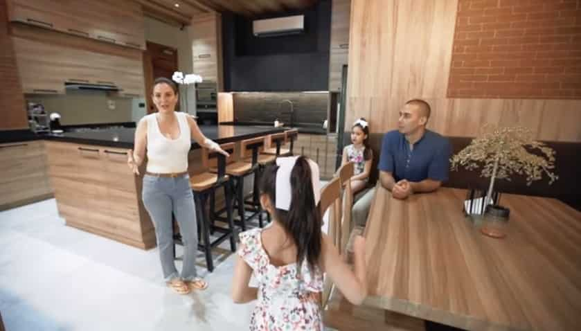 Kitchen Goals! 8 Pinay celebrities na may napakabongga at napakasosyal na kusina