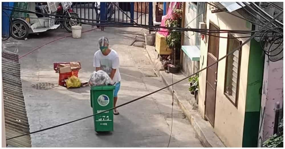 Kapitan ng naka-lockdown na barangay, hinangaan sa pagkolekta ng basura ng mga residente