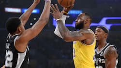 Lakers remains winless as Lebron James misses his shots