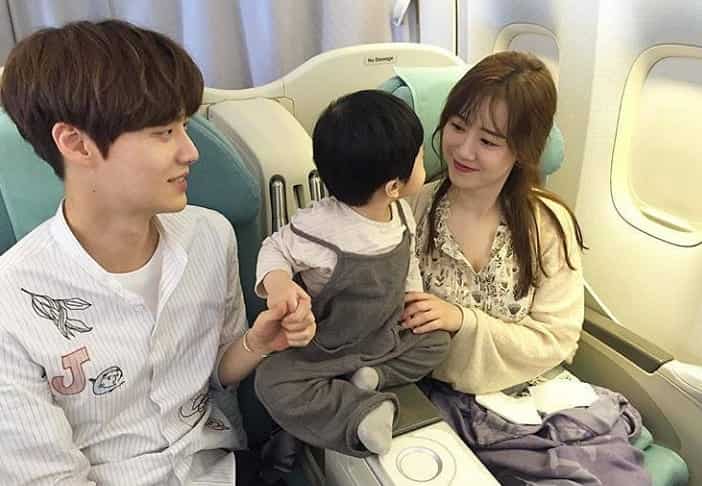Ahn Jae Hyun wife and child