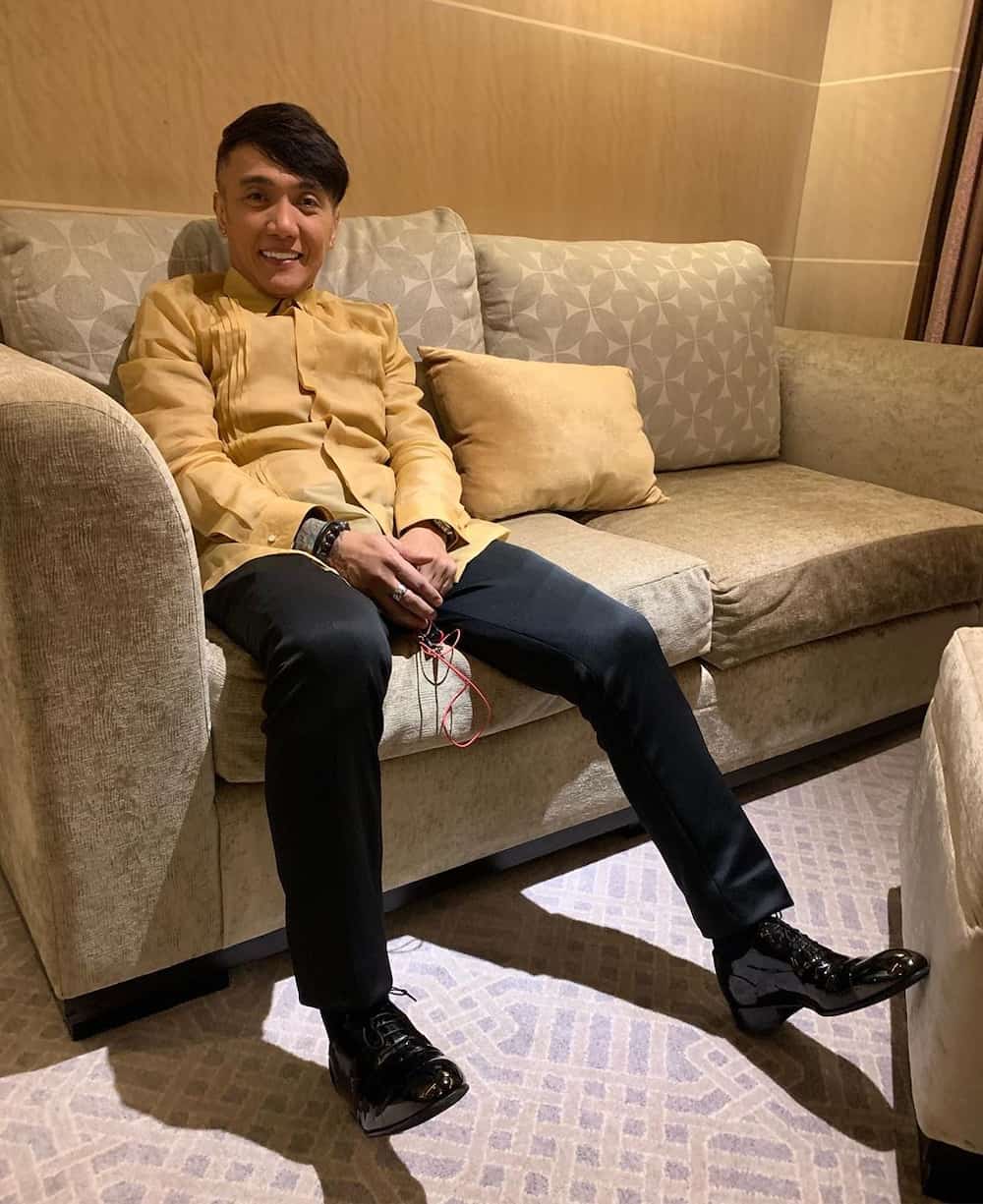 arnel pineda age arnel pineda age