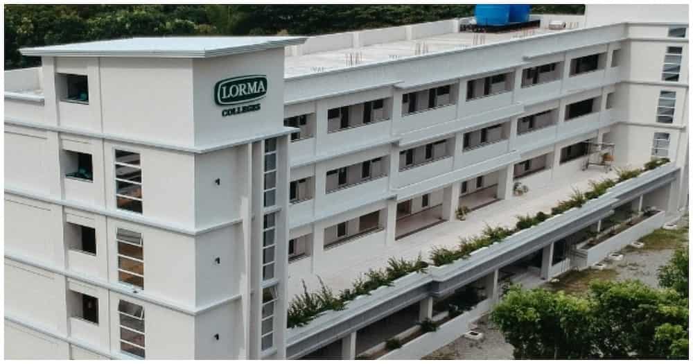 Lorma College, nagsalita na ukol sa graduating student na umano'y di pinaakyat ng stage Lorma College, nagsalita na ukol sa graduating student na umano'y di pinaakyat ng stage
