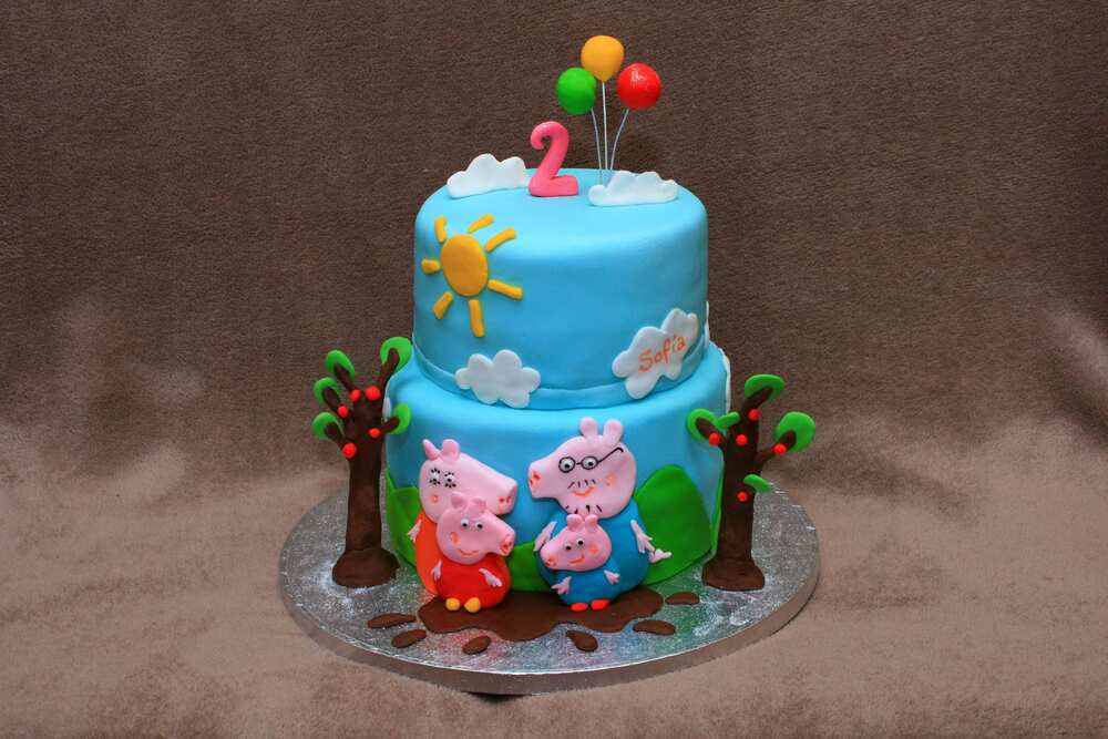 Peppa Pig cake design