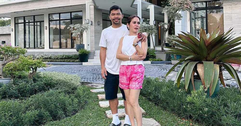 Manny Pacquiao, tinuldukan ang tsismis na hiwalay na sila ni Jinkee, nag-post ng sweet photo nilang mag-asawa Manny Pacquiao, tinuldukan ang tsismis na hiwalay na sila ni Jinkee, nag-post ng sweet photo nilang mag-asawa