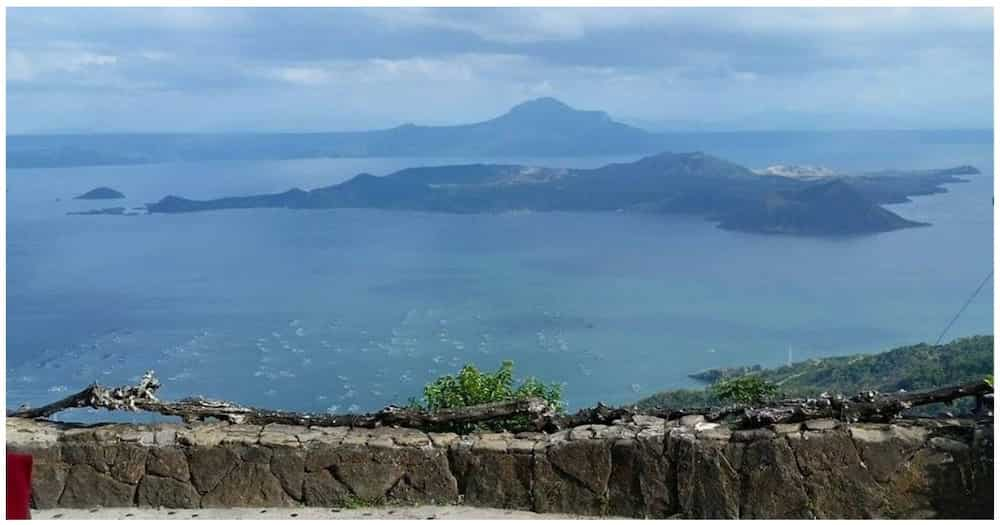 Pamilya na lakas-loob na namasyal sa main crater ng Taal, agad na naaresto