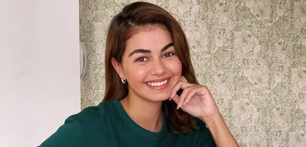 Janine Gutierrez, nawindang sa "leveling" ng mic niya; naisama sa mga batikang singers