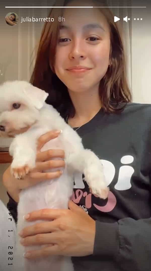 Video of puffy-eyed Julia Barretto hugging her dog goes viral amid Gerald and Yam's "maiinit" scenes