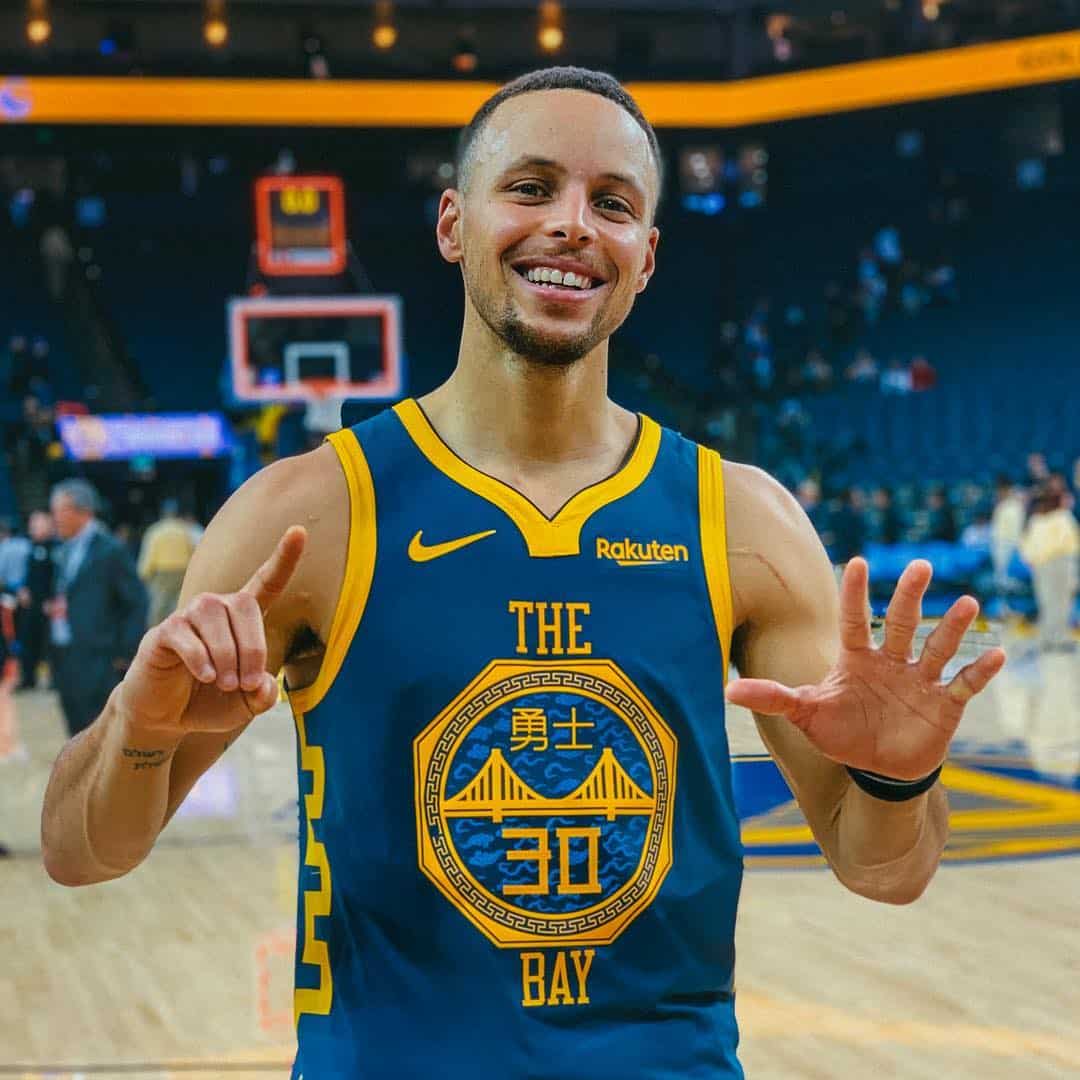 Stephen Curry bio wife, age, height, stats, who is his father?