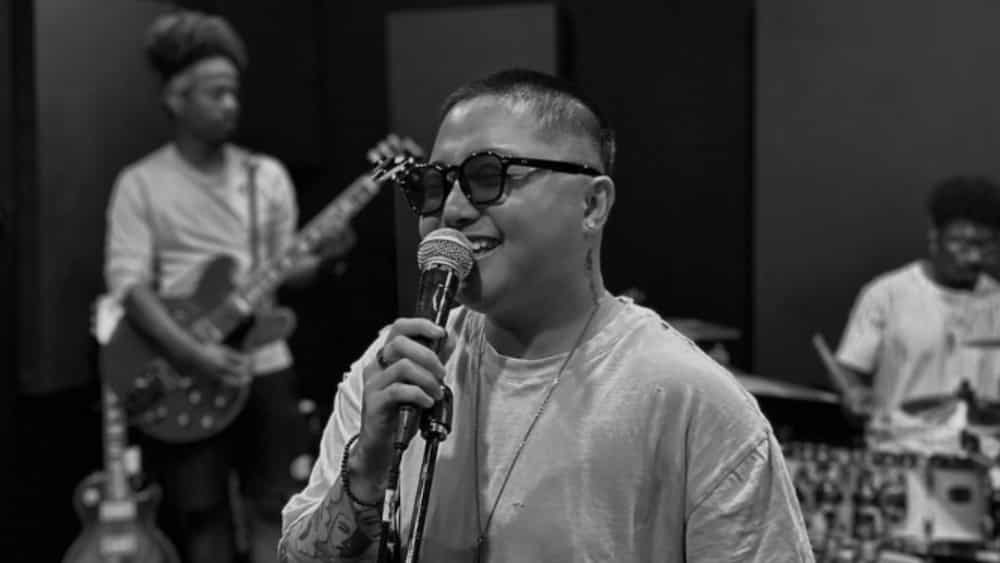 Mommy Raquel, pinabulaanang bumabalik umano si Jake Zyrus kina Oprah at David Foster Mommy Raquel, pinabulaanang bumabalik umano si Jake Zyrus kina Oprah at David Foster