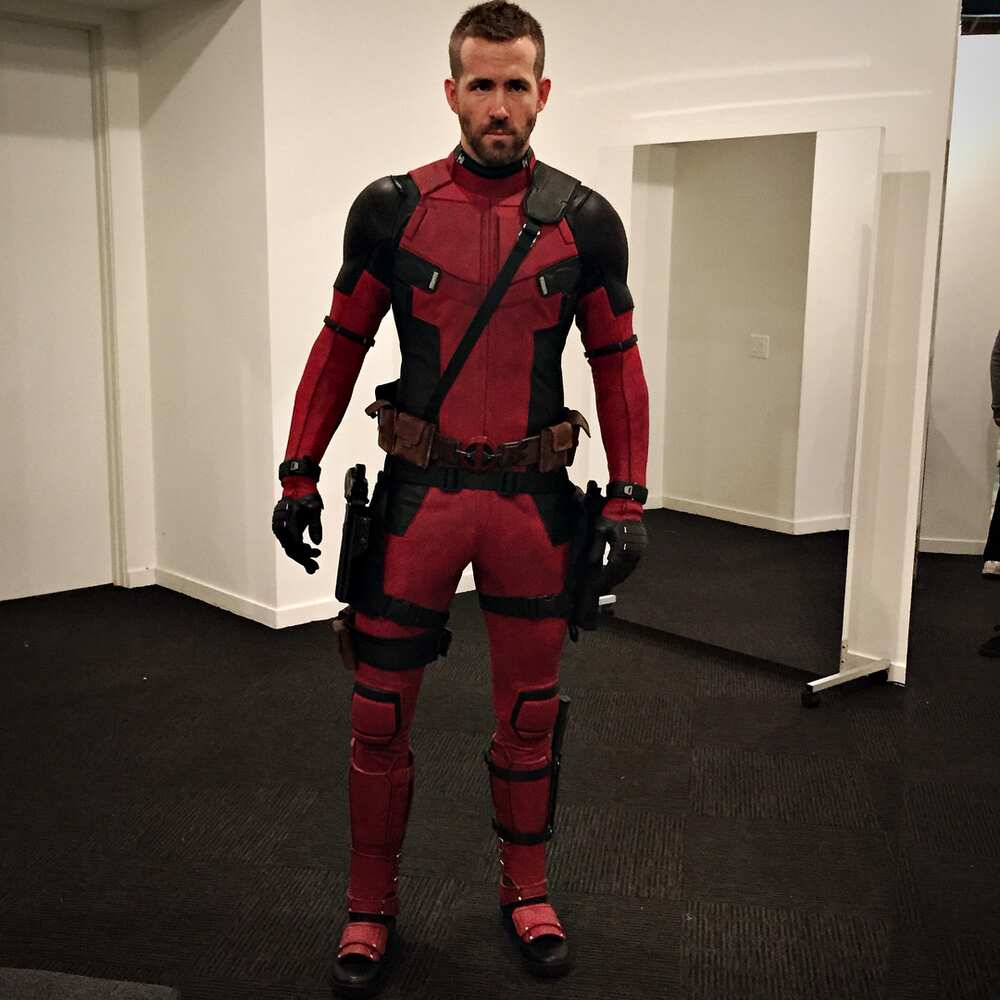 Ryan Reynolds biography: Age, height, net worth, wife, kids 