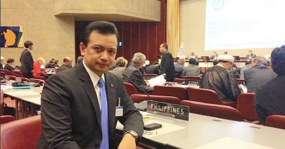 Sonny Trillanes turns emotional while recalling difficult moments in his life
