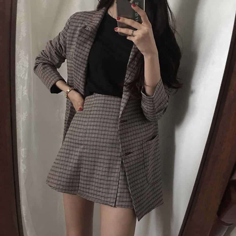 Korean Summer Office Fashion: Elegant Two Piece Set For Women With