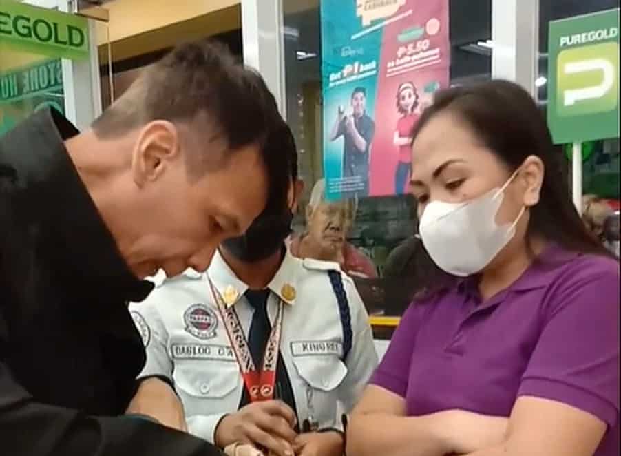 Puregold naglabas ng statement sa viral video: "We really feel bad para kay Tatay" Puregold naglabas ng statement sa viral video: "We really feel bad para kay Tatay"