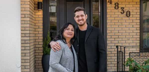 International singer Michael Bublé gifts loyal Pinay a house to honor grandfather's dying wish