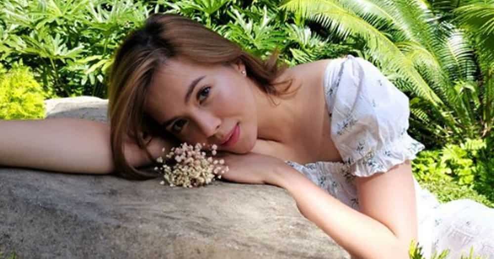 Julia Montes, isang ganap na model student; qualified maging Dean's Lister