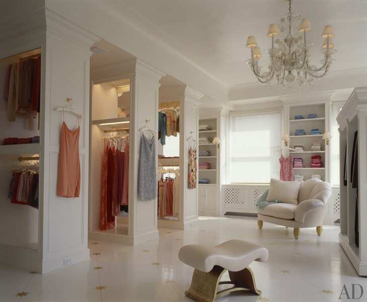 The Diva Mariah Carey gives a tour of her stunning closet and triplex penthouse in New York