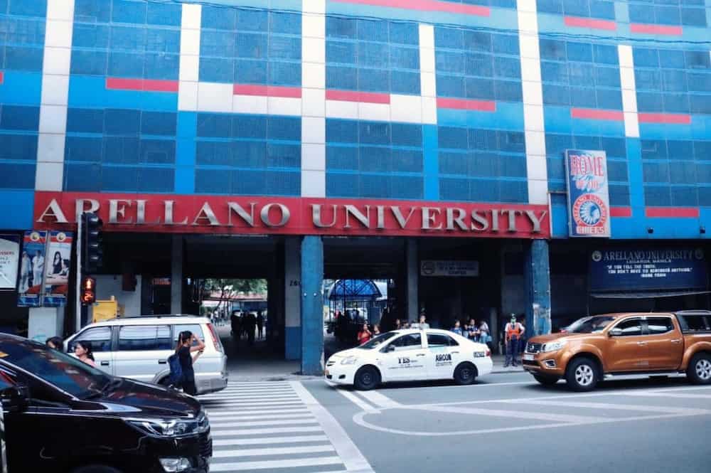 Arellano University logo