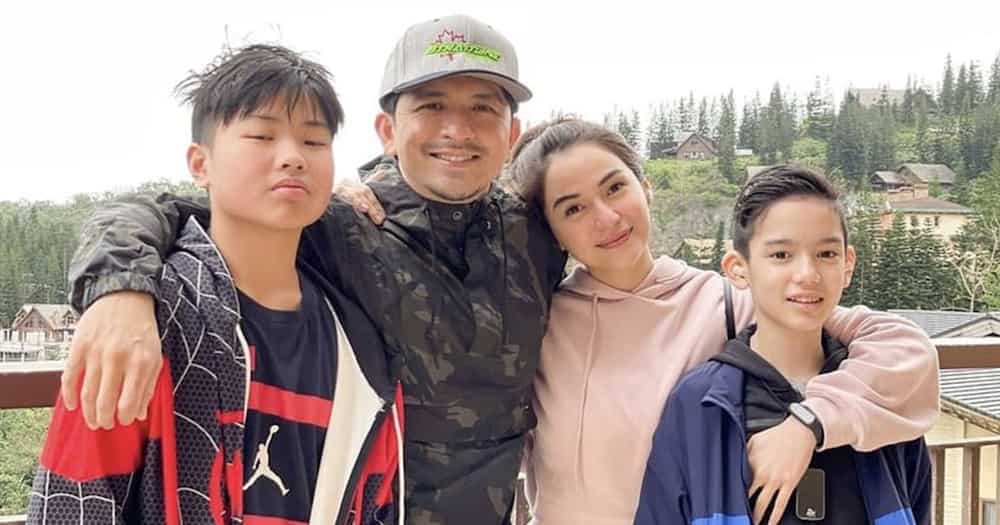 Jennylyn Mercado, ipinost ang video ng pakikipag-Facetime ni baby Dylan kay Dennis Trillo Jennylyn Mercado, ipinost ang video ng pakikipag-Facetime ni baby Dylan kay Dennis Trillo