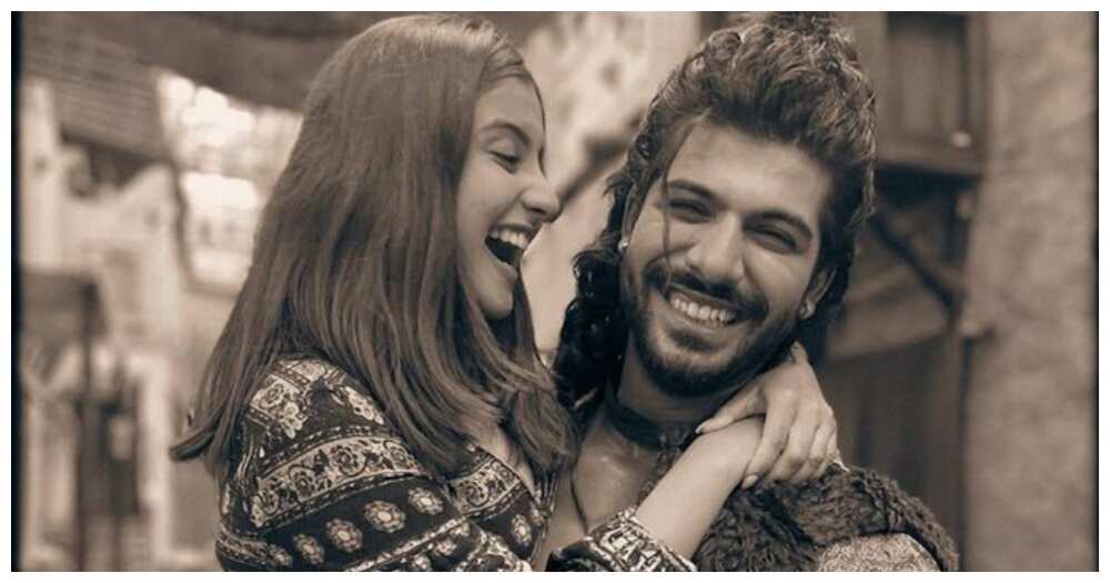 Tunisha Sharma and ex-boyfriend Sheezan Khan @_tunisha.sharma Tunisha Sharma and ex-boyfriend Sheezan Khan @_tunisha.sharma
