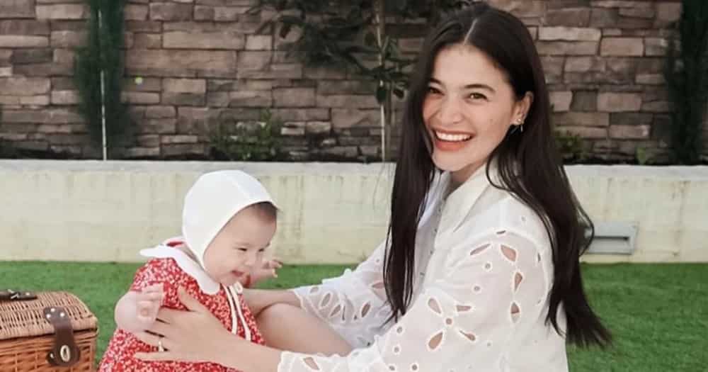 Netizens tuwang-tuwa sa dimple ni baby Dahlia sa isang viral video: “Ang cute ng dimple”