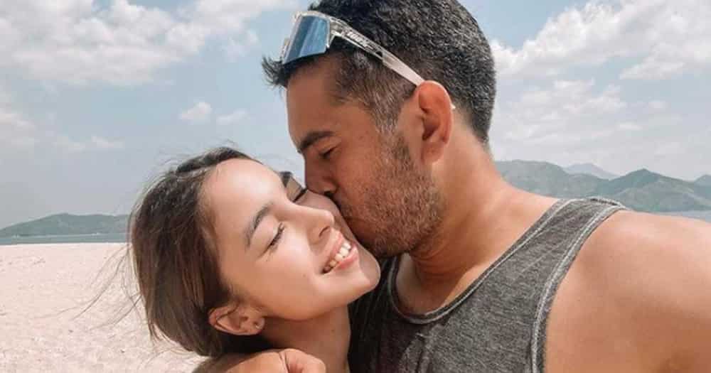 Dennis Padilla, naglabas na ng saloobin tungkol sa relasyon nina Julia at Gerald: "'Wag lang sasaktan" Dennis Padilla, naglabas na ng saloobin tungkol sa relasyon nina Julia at Gerald: "'Wag lang sasaktan"