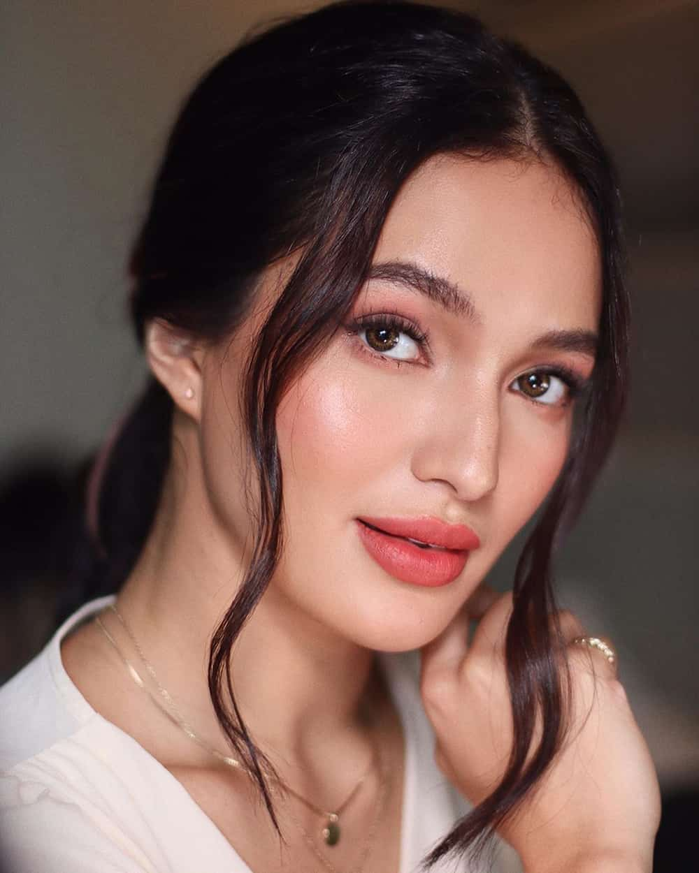 Sarah Lahbati