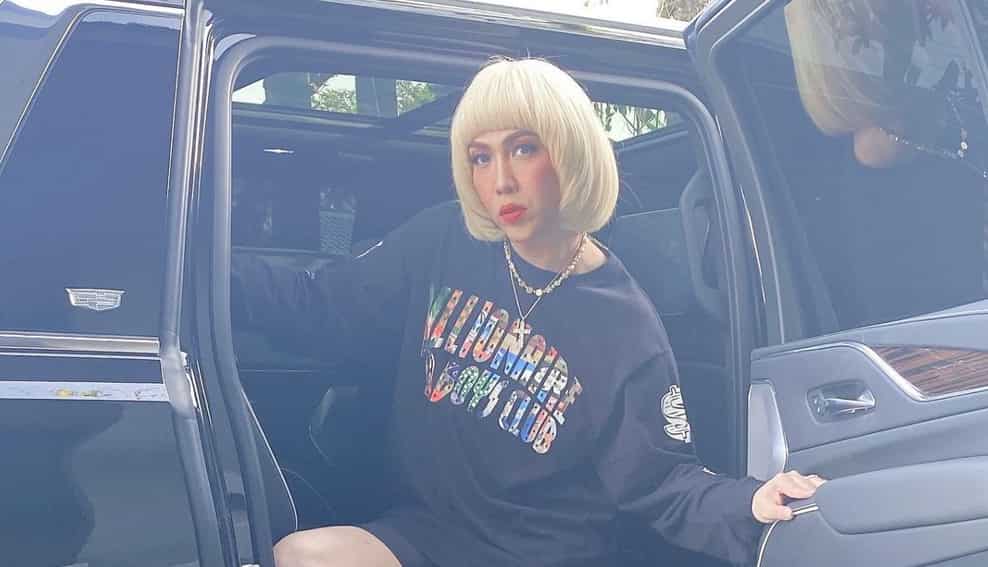 Vice Ganda, nag-guest sa Sing Galing sa TV-5 para batiin si Ethel Booba sa kaarawan nito Vice Ganda, nag-guest sa Sing Galing sa TV-5 para batiin si Ethel Booba sa kaarawan nito