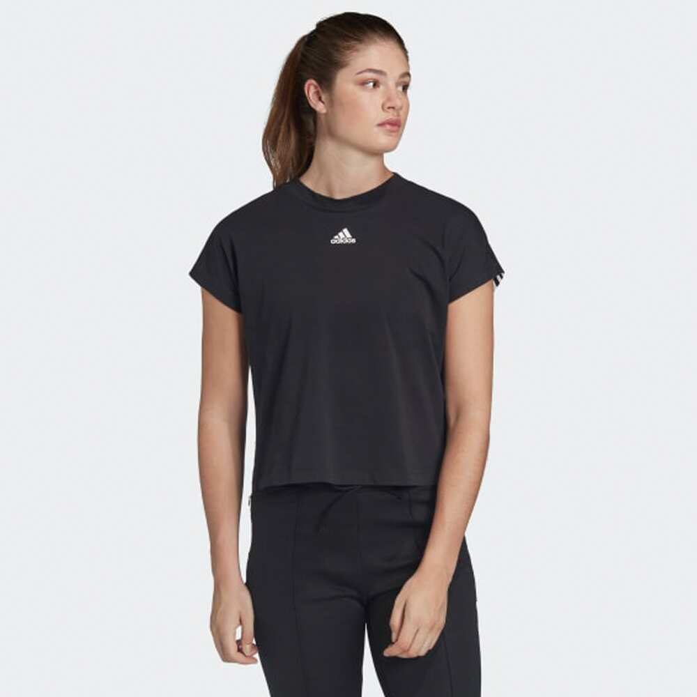 Stylish tops perfect for home workout that you can buy on Adidas & Nike