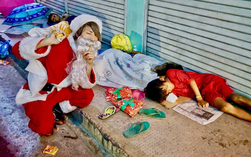 Japanese man falls in love with Philippines; dedicates life to helping poor Filipinos Japanese man falls in love with Philippines; dedicates life to helping poor Filipinos