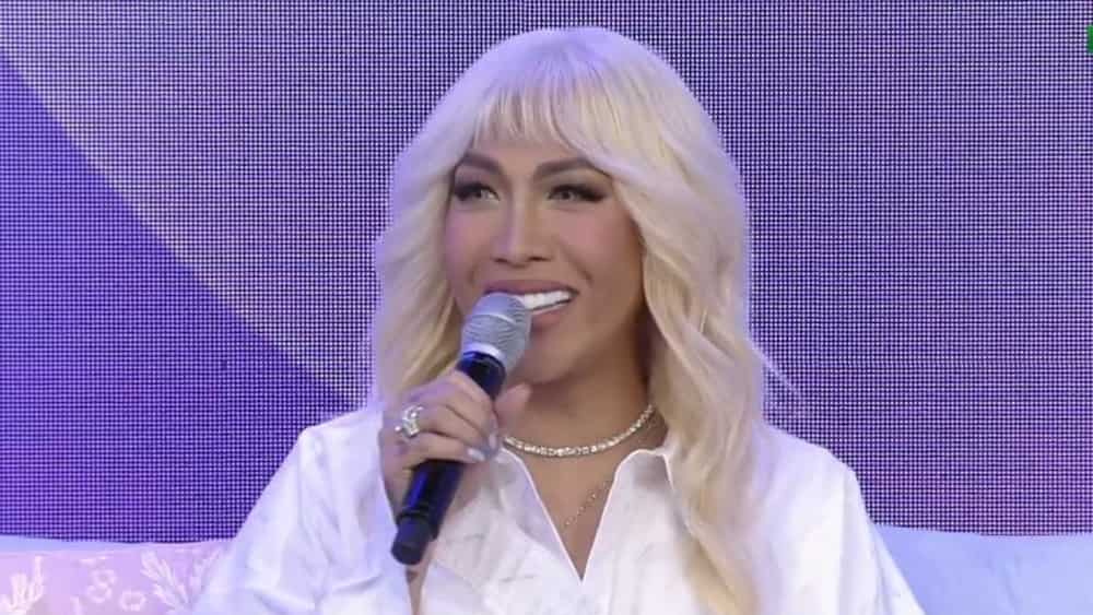 Vice Ganda, gabi-gabing nais makita ang ina: "'Yung mukha niyang walang pustiso" Vice Ganda, gabi-gabing nais makita ang ina: "'Yung mukha niyang walang pustiso"