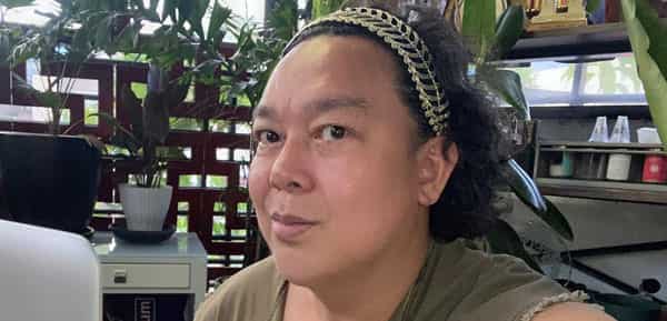 John Lapus, nangampanya sa kanyang mga "sisters" at "fellow Mama"