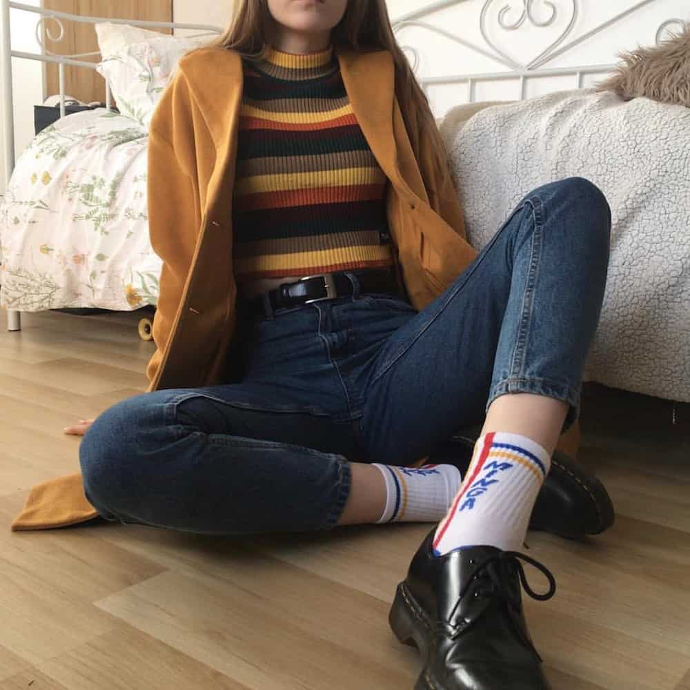 90's vintage outfit for women