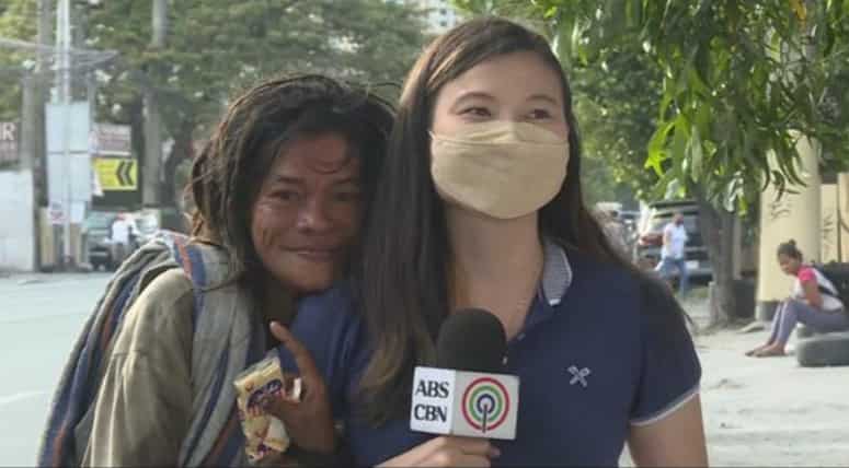 Homeless sa viral na "free hug" video ng ABS-CBN reporter, namayapa na