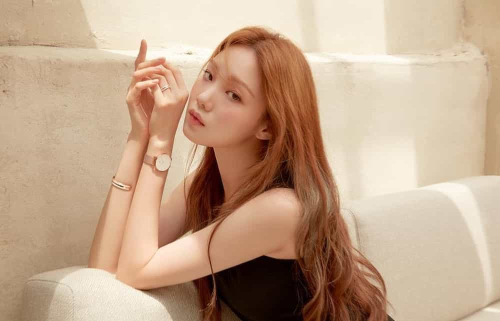 Lee Sung Kyung Instagram, height, boyfriend, age, and movies 