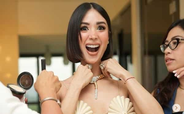 Heart Evangelista-Escudero and the @bulgari diamonds 💎 Check  @mega_magazine 's beauty article about the look I created for @iamhearte on  …