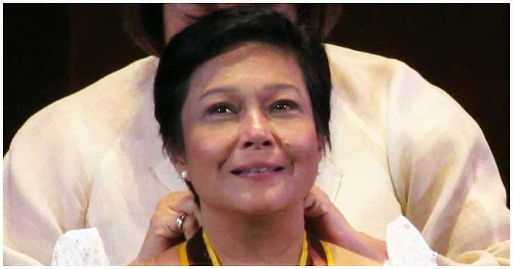 Cristy Fermin, inaming napahagulhol sa kalagayan ng National Artist na si Nora Aunor Cristy Fermin, inaming napahagulhol sa kalagayan ng National Artist na si Nora Aunor