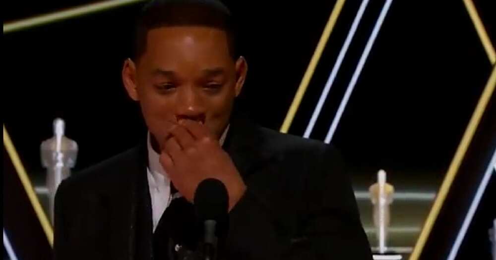 Will Smith, naluha sa acceptance speech sa Oscars matapos sampalin si Chris Rock