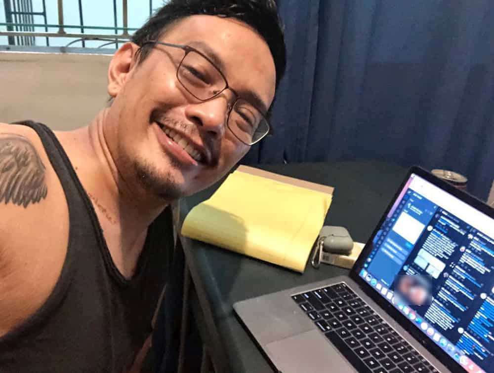 GMA news reporter trends after accidentally revealing 'embarrassing' account he's following