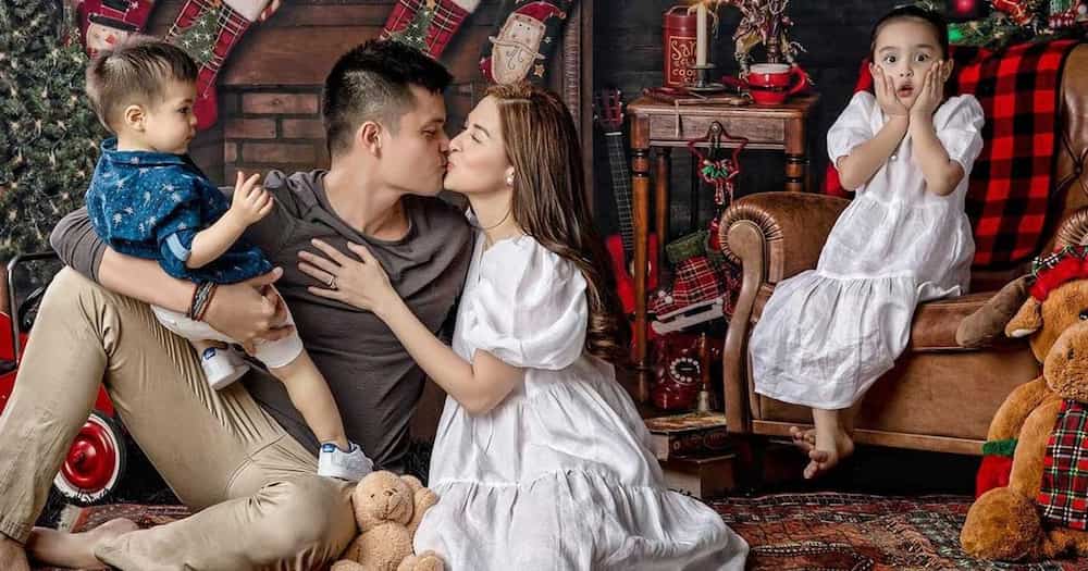 Picture na pinost ni Marian Rivera kasama ang kanyang ama, viral: “With Papa” Picture na pinost ni Marian Rivera kasama ang kanyang ama, viral: “With Papa”