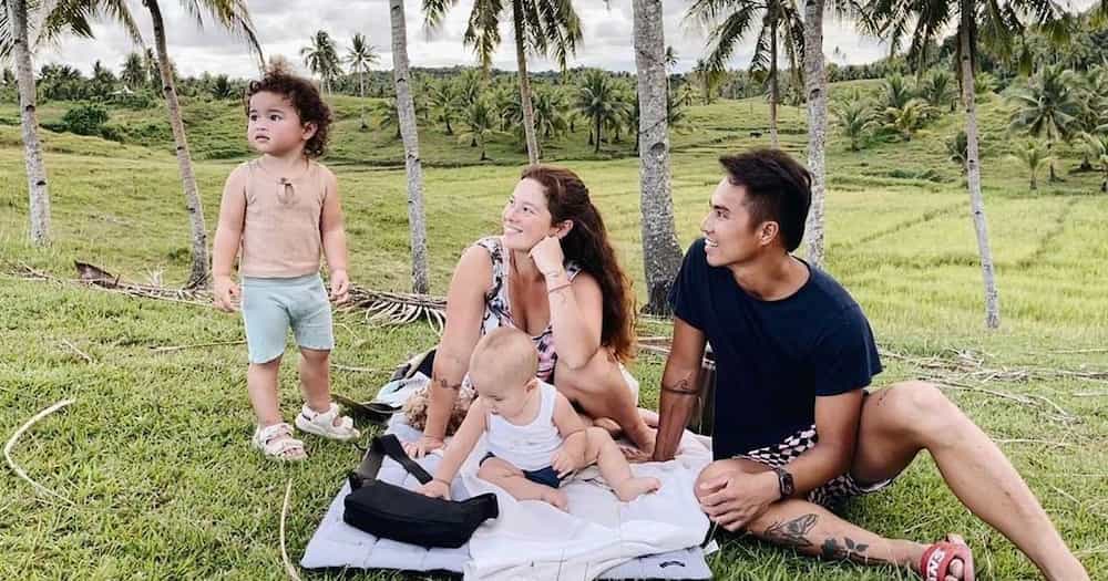 Andi Eigenmann, ibinida ang galing ni Lilo sa surfing: “Let's go, Lilo!” Andi Eigenmann, ibinida ang galing ni Lilo sa surfing: “Let's go, Lilo!”