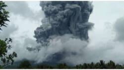 Pagbuga ng makakapal na usok ng Bulusan Volcano, sapul sa video