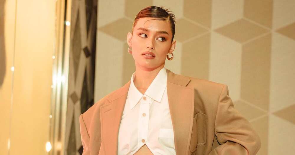 Pia Wurtzbach gushed over Liza Soberano’s new stunning pics Pia Wurtzbach gushed over Liza Soberano’s new stunning pics