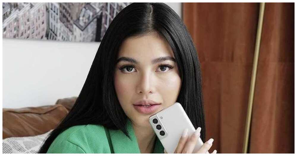 Jane De Leon, nilinaw ang video ng umano'y pangsa-snub niya sa mga fans Jane De Leon, nilinaw ang video ng umano'y pangsa-snub niya sa mga fans