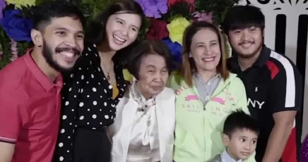 Ai-Ai Delas Alas grieves over death of her adoptive mother