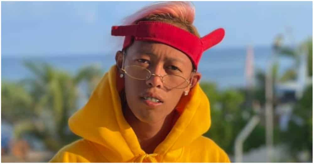 Whamos Cruz, nag-share ng video ng paglilipat nila ng bahay Whamos Cruz, nag-share ng video ng paglilipat nila ng bahay