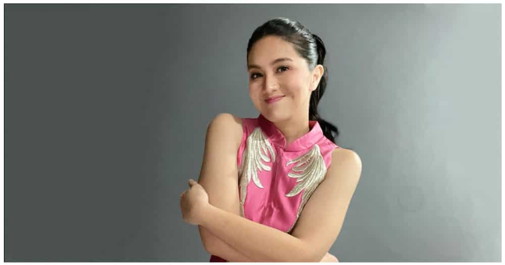 Dimples Romana, masayang ipinakita ang grades niya sa NYU Dimples Romana, masayang ipinakita ang grades niya sa NYU