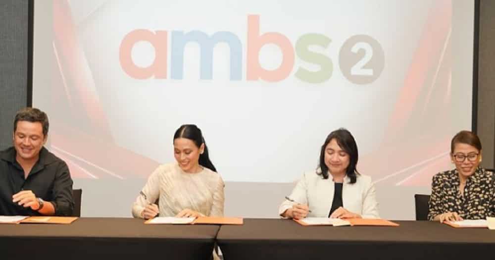 Toni Gonzaga, opisyal nang pumirma ng kontrata sa AMBS 2: “I’m so happy” (@celestinegonzaga) Toni Gonzaga, opisyal nang pumirma ng kontrata sa AMBS 2: “I’m so happy” (@celestinegonzaga)
