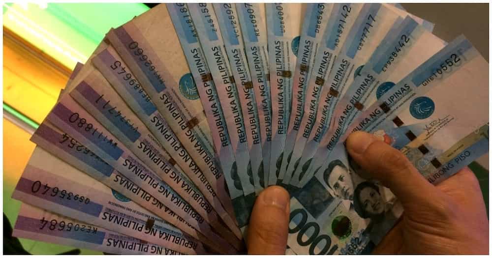 Post ng 23-anyos na breadwinner ng pamilya, umantig sa puso ng netizens