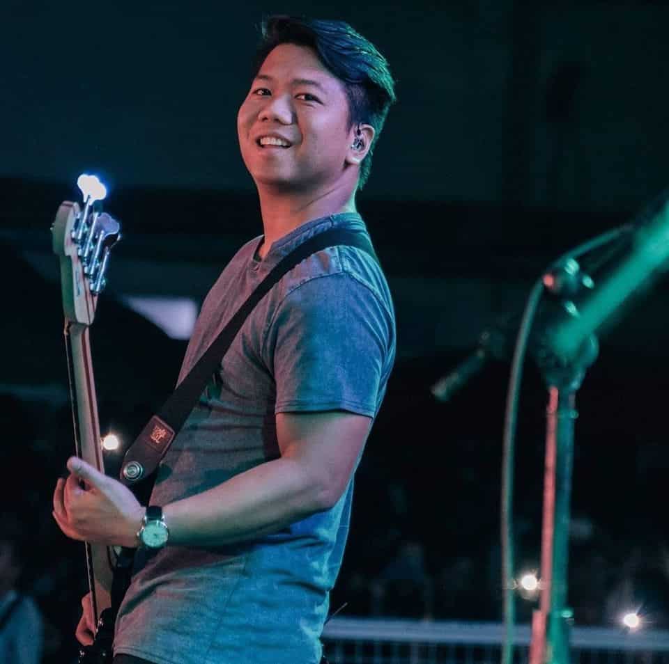 December Avenue members December Avenue members