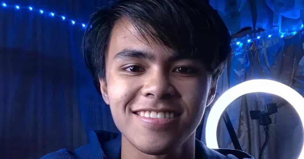 Nakakawindang na kakayahan ng 18-year-old na Davaoeño na gumuhit ng Avenger characters ng sabay-sabay, viral Nakakawindang na kakayahan ng 18-year-old na Davaoeño na gumuhit ng Avenger characters ng sabay-sabay, viral